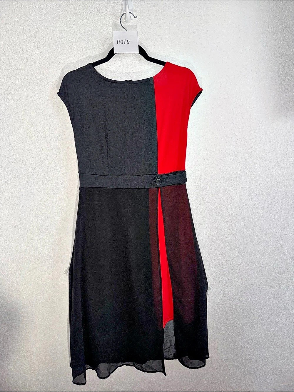 Emery Rose Color Block Midi Dress Size Medium NWT